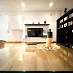 Mamma Mia B Luxus-villen By Interhome Сasa de vacaciones