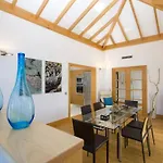 Mamma Mia B Luxus-villen By Interhome *