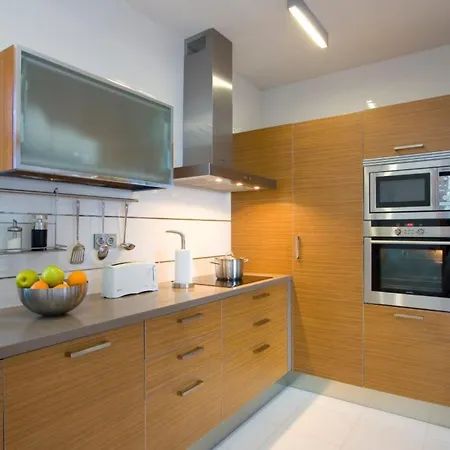 Casa de Férias Mamma Mia B Luxus-villen By Interhome *